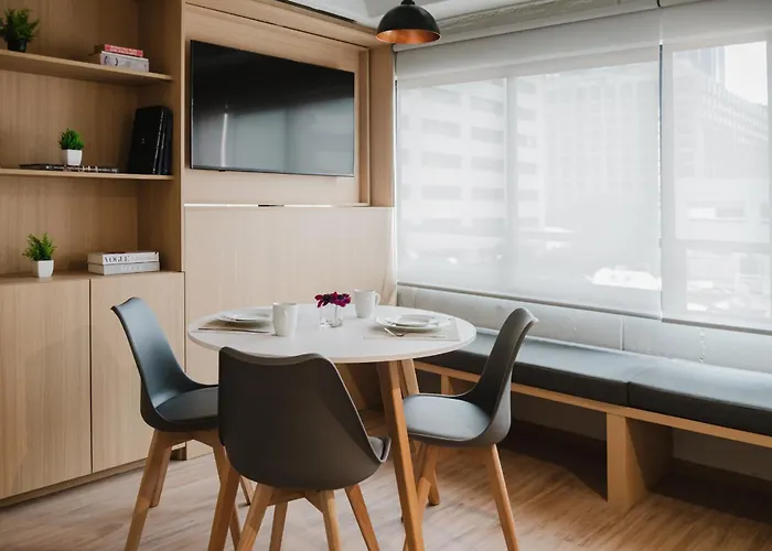 Praga 8 Stylish 1br Fast Wifi Great Light *